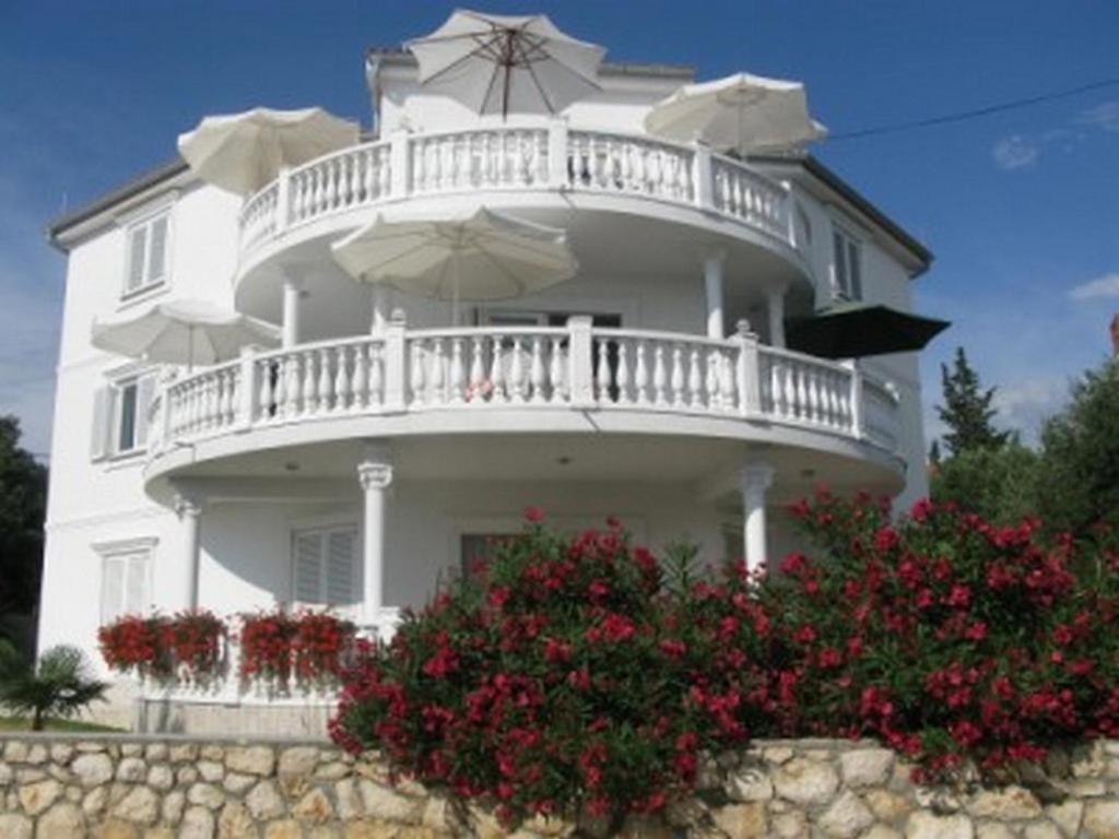Apartments With A Parking Space Barbat, Rab - 16816 Barbat na Rabu ภายนอก รูปภาพ
